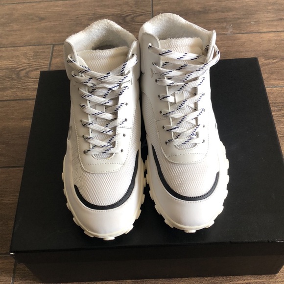 CHANEL 19C WHITE/NAVY - Picture 2 of 7